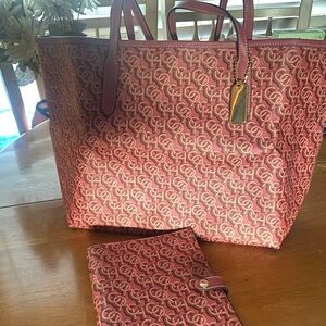 Coach Monogram City Tote & Notebook Cover New in Rouge Pink